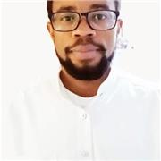 Professeur de français en ligne  avec certificat C2.
Professeur d'éthique avec licence en Philosophie.